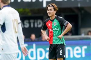 青岛西海岸vs浙江比分预测_青岛西海岸vs浙江比分预测在线观看_免费看直播