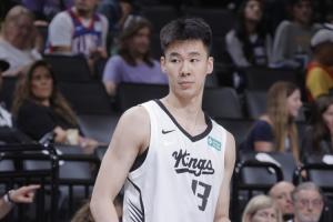 重磅拉斯维加斯王牌vs芝加哥天空全场录像_重磅拉斯维加斯王牌vs芝加哥天空全场录像在线观看_免费看直播